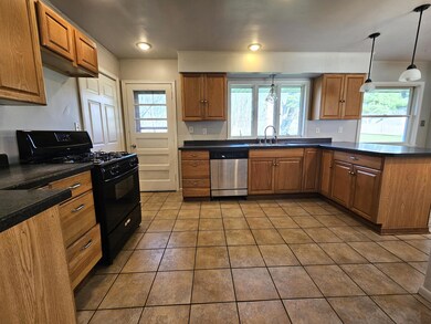 2446 Forest Park Dr, Dyer, IN 46311 - photo 6