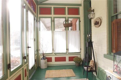 32 N Franklin St, Allentown, PA 18102 - photo 3