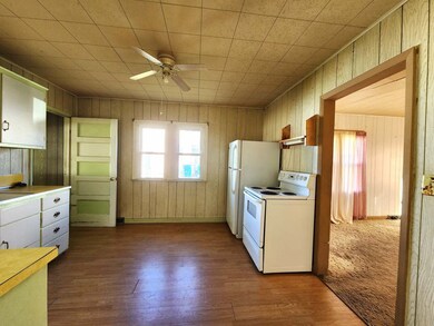 906 E 7th St, Merrill, WI 54452 - photo 5