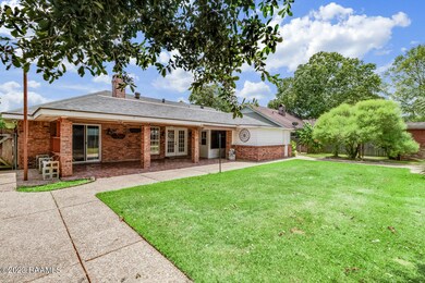 205 N Michot Drive-18
