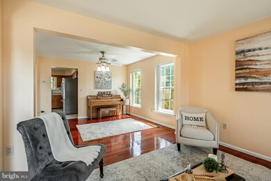 1221 Meadow Brook Dr, Quakertown, PA 18951 - photo 4