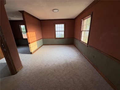 600 Blairs Ferry Rd NE, Cedar Rapids, IA 52402 - photo 4