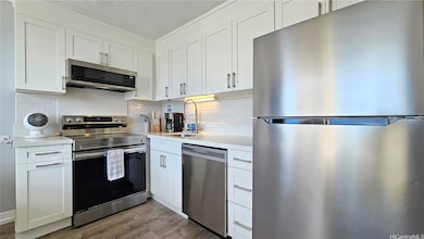 Holiday Manor unit 1115, Honolulu, HI 96814 - photo 5