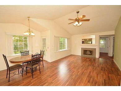 1105 Viburnum Dr, Indianapolis, IN 46260 - photo 4