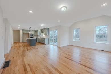 18 Esther Way unit Lot 12, Dracut, MA 01826 - photo 6