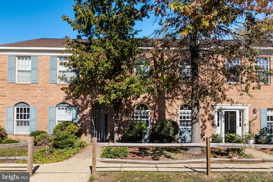 205 Heather Ct, La Plata, MD 20646 - photo 6