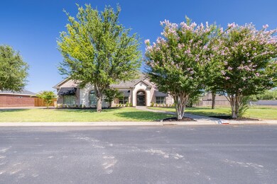 4710 Muirfield Ave, San Angelo, TX 76904 - photo 3