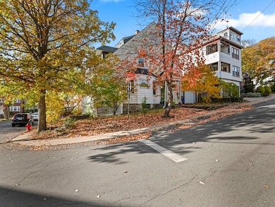 2 Laurel St, Chelsea, MA 02150 - photo 3