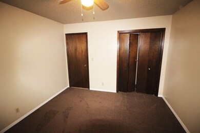 1306 Sequoyah St, Moore, OK 73160 - photo 4