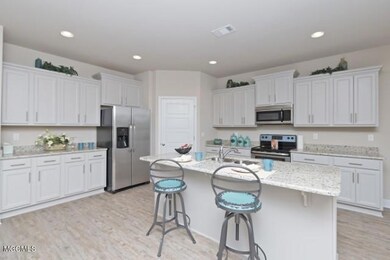 8%20Kitchen1_jpg[1]