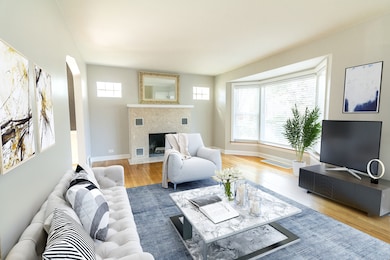 1025 Manchester Ave, Westchester, IL 60154 - photo 7