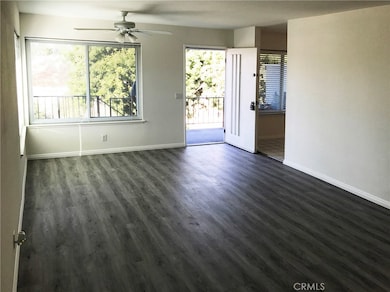 22948 Via Pimiento unit 4B, Mission Viejo, CA 92691 - photo 4