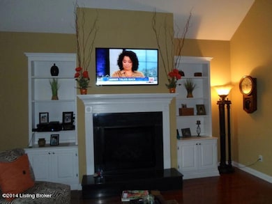 343 Woodland Pass, Mount Washington, KY 40047 - photo 2