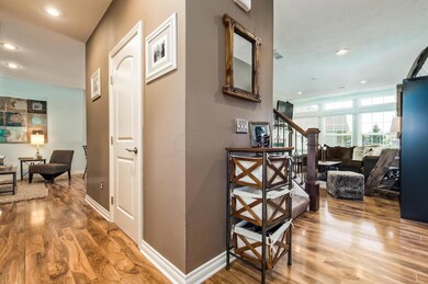 Entry/Foyer