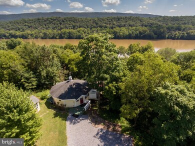 400 River Cliff Dr, Harpers Ferry, WV 25425 - photo 2