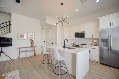 777 W Coolidge St unit 3, Phoenix, AZ 85013 - photo 2