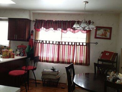 17707 Cypress Ave, Country Club Hills, IL 60478 - photo 4