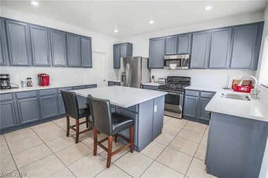 Big Kitchen with Island