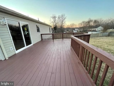 10701 White Pine Ln unit 101, Fredericksburg, VA 22407 - photo 5