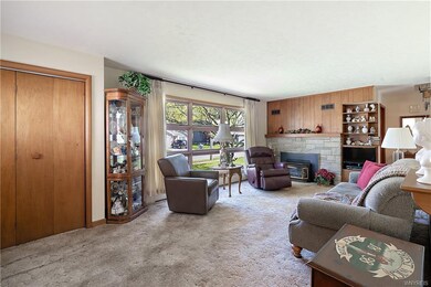 142 Community Dr, North Tonawanda, NY 14120 - photo 6