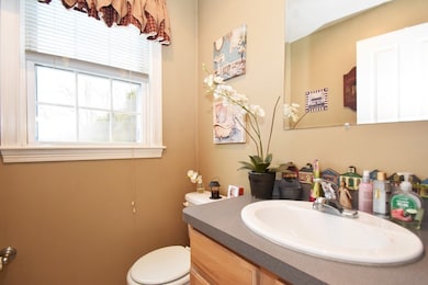 7 Boxberry Ln, Rockland, MA 02370 - photo 4