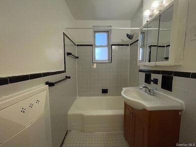 62-59 108th St unit 5C, Forest Hills, NY 11375 - photo 5