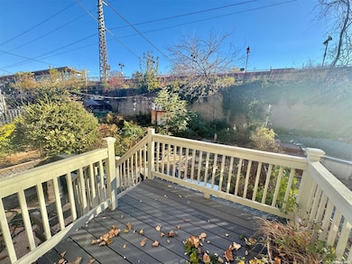 191-04 39th Ave unit 1st Fl, Flushing, NY 11358 - photo 4