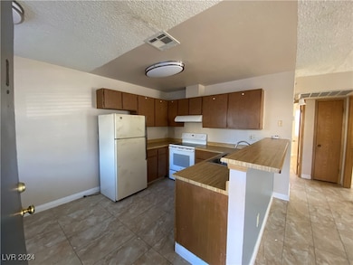 2685 Bryandouglas Dr unit C, Las Vegas, NV 89121 - photo 2