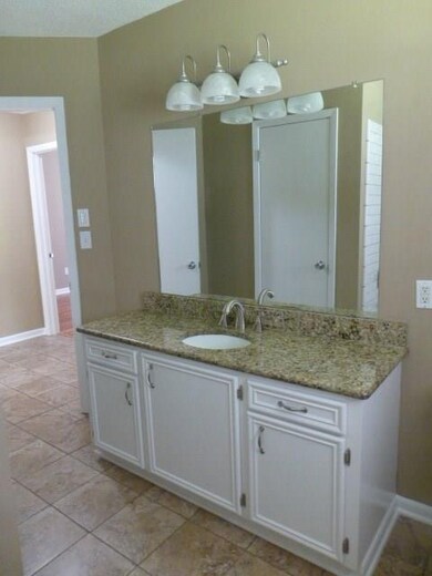 683 Goodacre St, Pineville, LA 71360 - photo 7