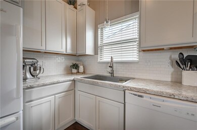 1178 Fiesta Dr, Franklin, IN 46131 - photo 6