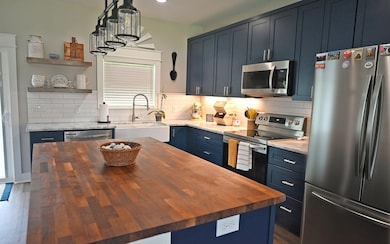 367 Chesterfield Dr, Kingsland, TX 78639 - photo 7