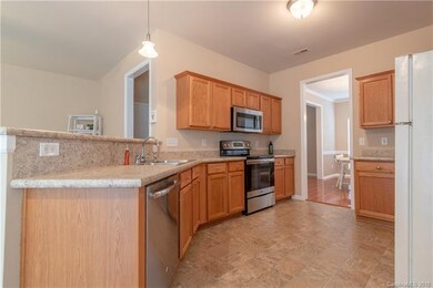 4914 Summerside Dr, Clover, SC 29710 - photo 6