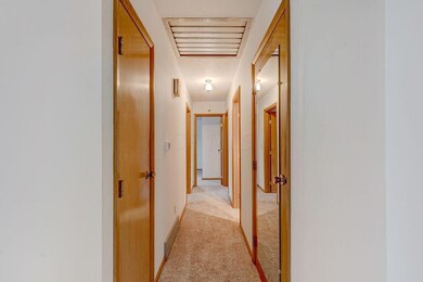 5694 Satinwood Dr, Columbus, OH 43229 - photo 7