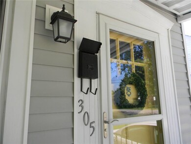 305 N 16th Ave, Beech Grove, IN 46107 - photo 3