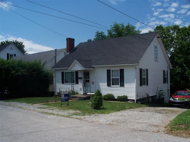 610 N Main St, Harrodsburg, KY 40330 - photo 2