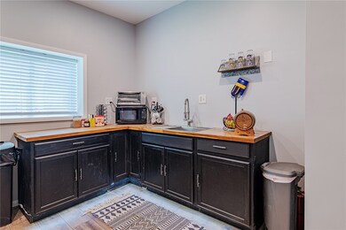 70 Cooper Rd, Irondequoit, NY 14617 - photo 7