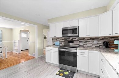 62 Bennington Rd, Cranston, RI 02920 - photo 7