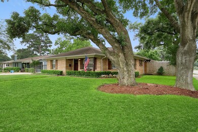 5221 De Lange Ln, Houston, TX 77092 - photo 3