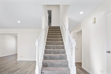 unlisted-address, Bartlett, IL 60103 - photo 4