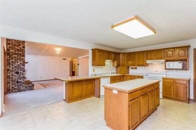 3664 Old Stage Rd, Brooklyn, WI 53521 - photo 5