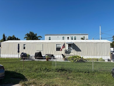 D25 10th Ave, Stock Island, FL 33040 - photo 2