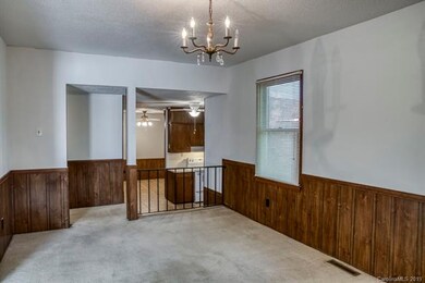 701 Partridge Dr, Statesville, NC 28677 - photo 6