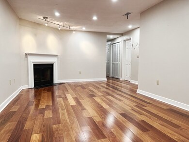 75 Page Rd unit 29, Bedford, MA 01730 - photo 3