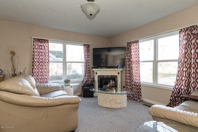 312 S 5th St, Niles, MI 49120 - photo 2