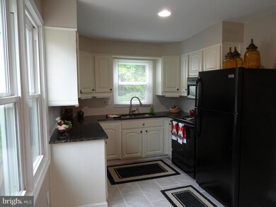 6910 Birdwood Ave, Middle River, MD 21220 - photo 6