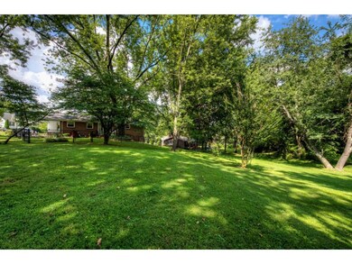 2206 Ridgefield Dr, Johnson City, TN 37601 - photo 3