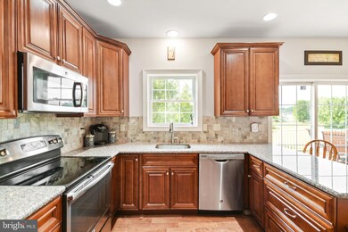 19529 Portsmouth Dr, Hagerstown, MD 21742 - photo 7