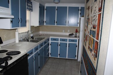 2 Furbush St, Rochester, NH 03867 - photo 3