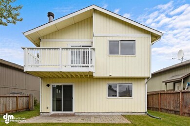 23-Exterior Back-ELKO9238