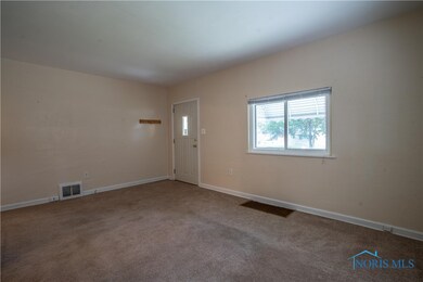 4539 290th St, Toledo, OH 43611 - photo 6